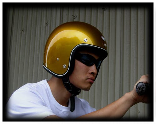 まきち。ページ アシトレスニーカー – BMZ公式