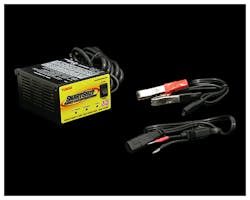 ユアサ オートマチック12/6V 1.5Aバッテリーチャージャー