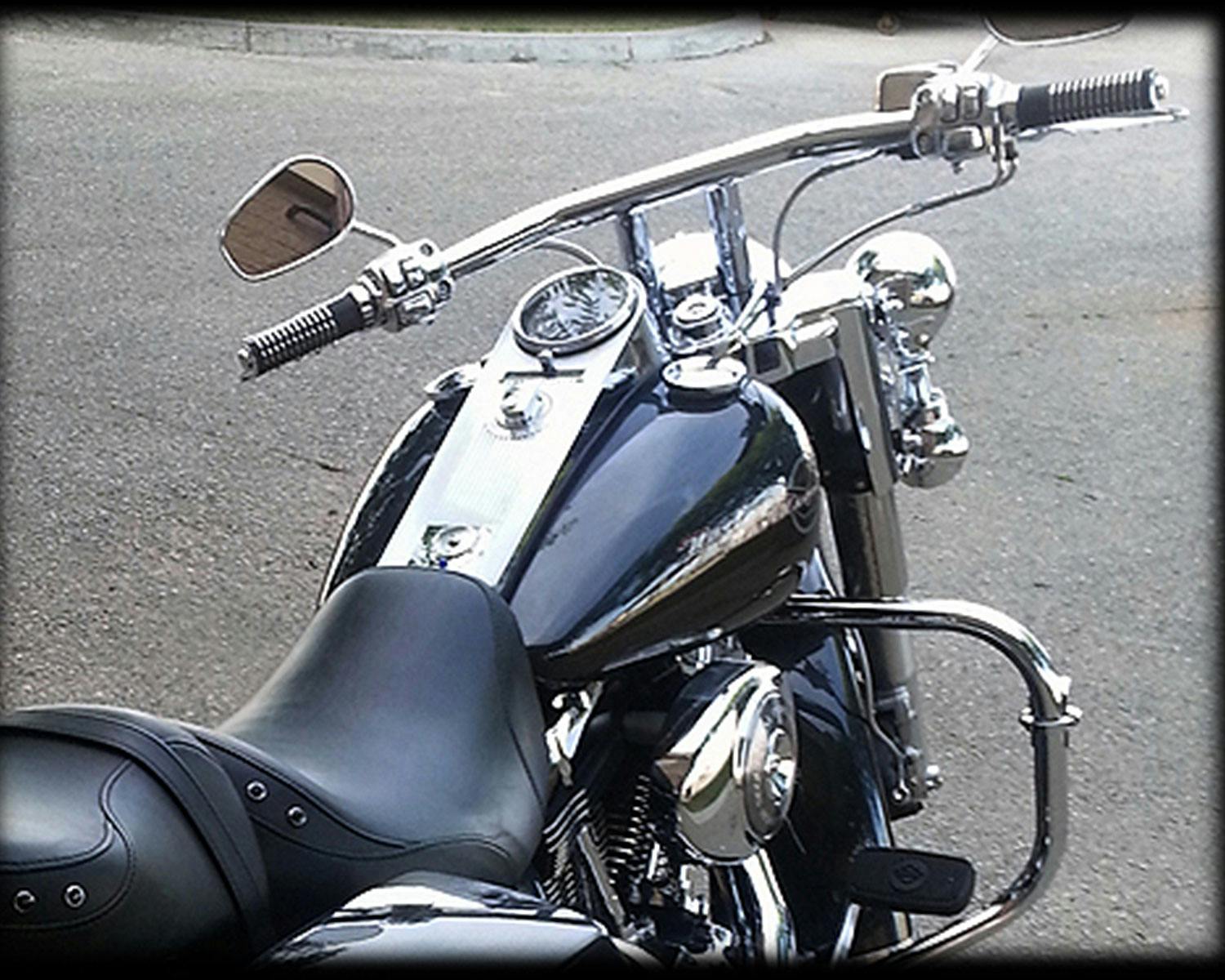 Harley Davidson ファットドラッグライザーバーハンドル ６ｉｎプルバック ブラック