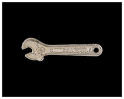 Biltwell エナメルピンバッジ WRENCH クローム