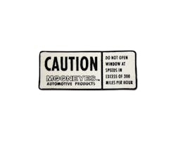MQQNEYES フロアマット CAUTION