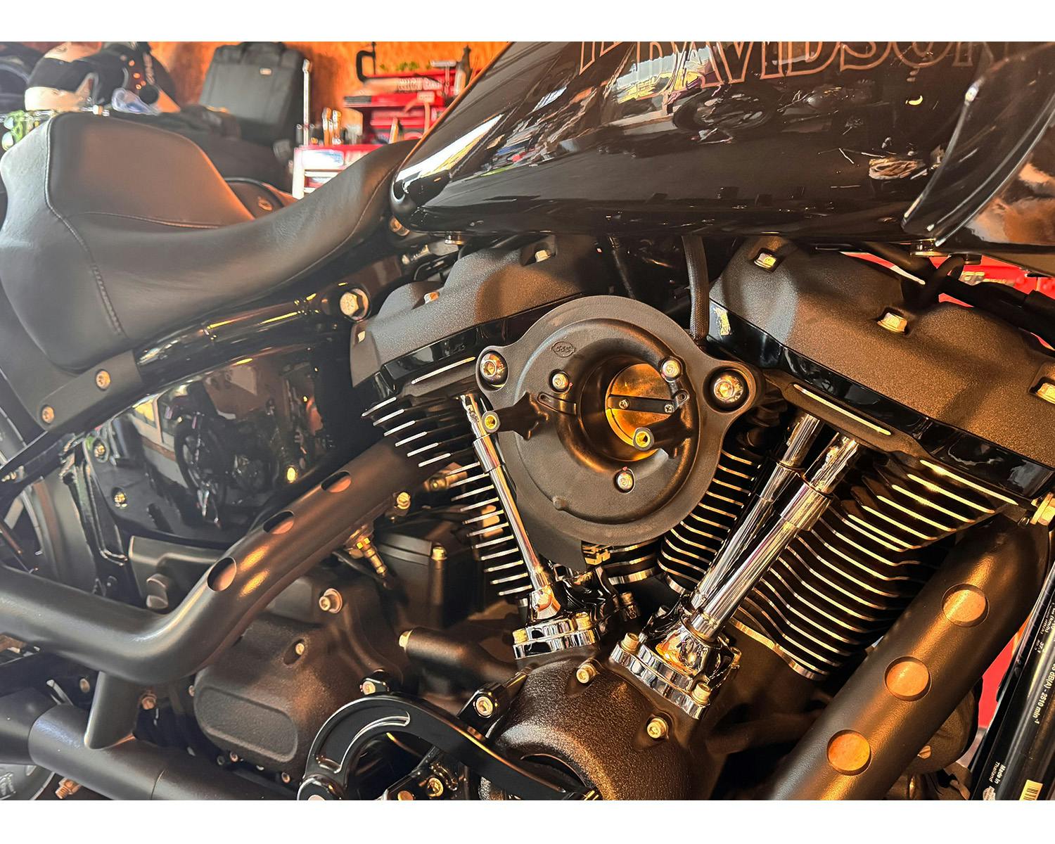 ハーレー用パーツ カスタムパーツの通信販売 ネオファクトリー