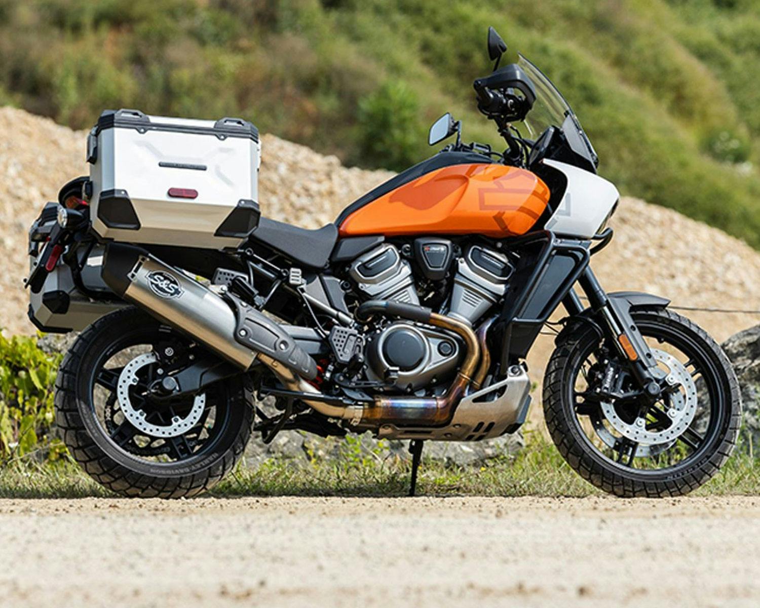 ハーレー用パーツ カスタムパーツの通信販売 ネオファクトリー