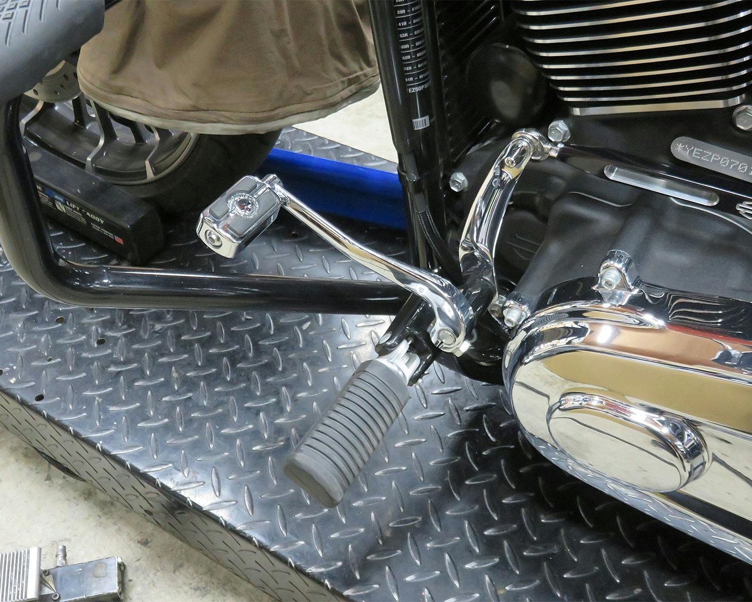 ハーレー用パーツ カスタムパーツの通信販売 ネオファクトリー