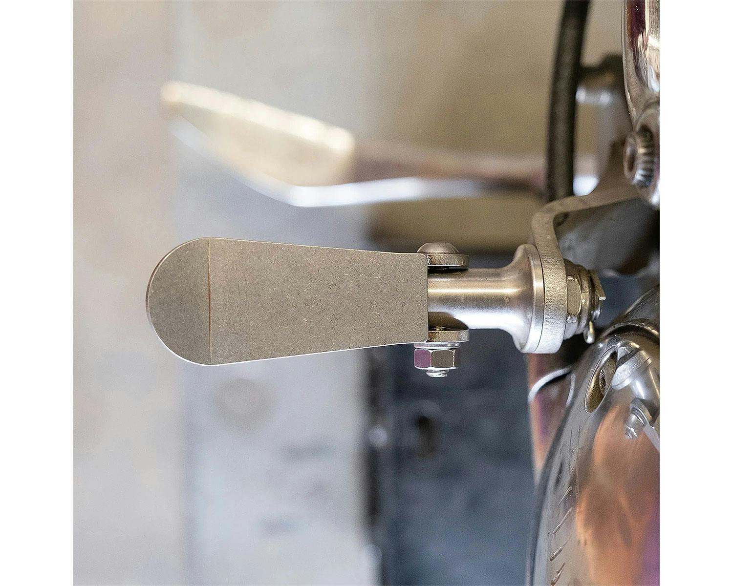 Helloページ ハーレー用パーツ カスタムパーツの通信販売 ネオファクトリー