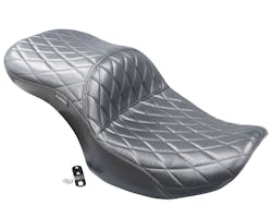 マーベリックシート ダイアモンドステッチ 23y- CVOツアラーVVT