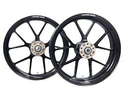 MAGTAN JB3 3.0×18/4.5×18 08-21y XL Blk