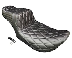 テールウィップシート ダイヤモンドステッチ 97-01y FLHR