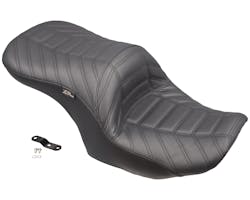 マーベリックインディアップフロントシート 23y ツアラーVVT